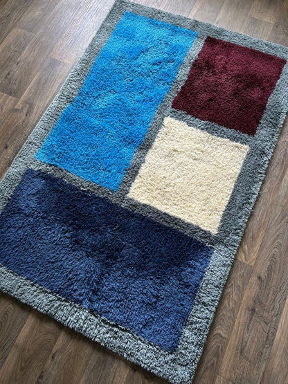 Undercover AW00 Melting Pot Case Study Rug Blue